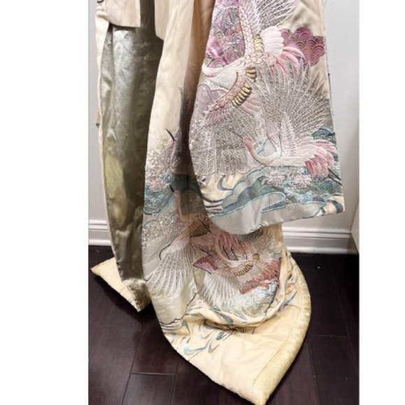 ANTIQUE JAPANESE WEDDING CEREMONIAL KIMONO DRESS COAT - Picture 13 of 15